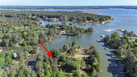 View/Area - 6666 Riverview Inn Ln, Gloucester, VA 23061 photo 2 of 5