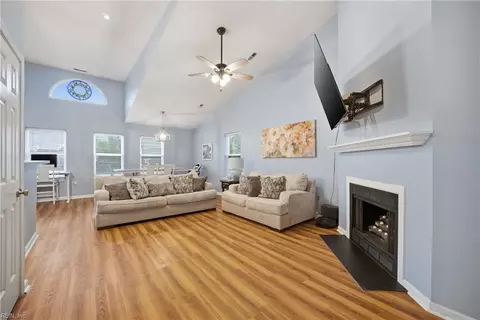 207 Westover Ave #301, Norfolk, VA 23507