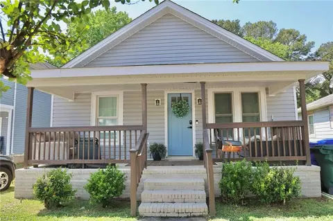 123 Walnut St, Suffolk, VA 23434