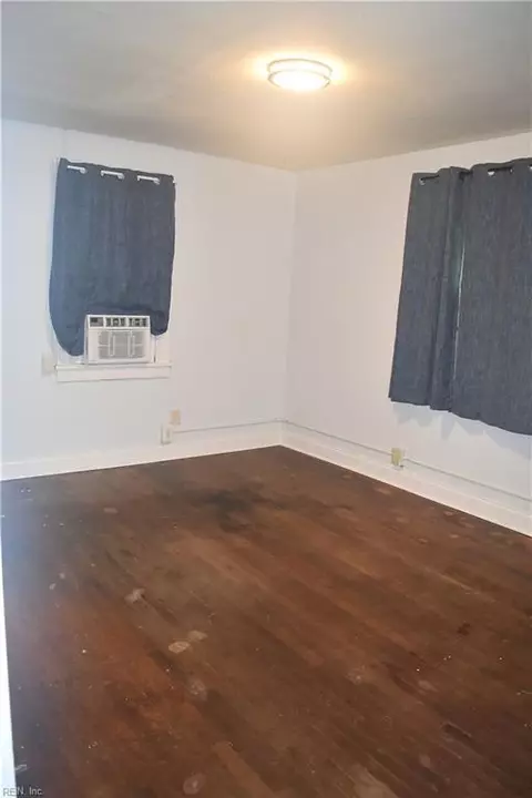 Bedroom - 436 Seminole Rd, Hampton, VA 23661 photo 2 of 4