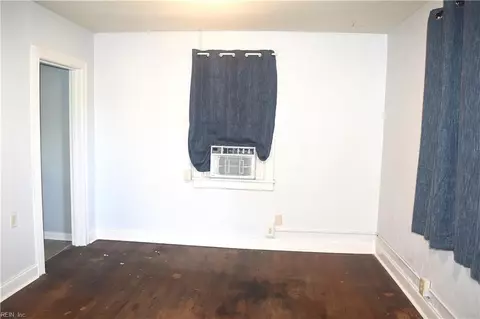 Bedroom - 436 Seminole Rd, Hampton, VA 23661 photo 1 of 4