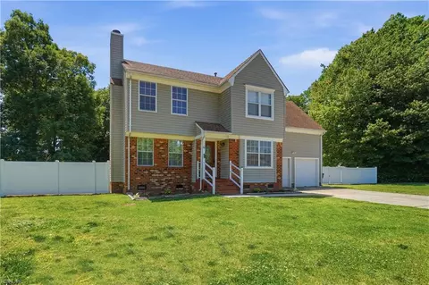 4 Eaver Ct, Portsmouth, VA 23703