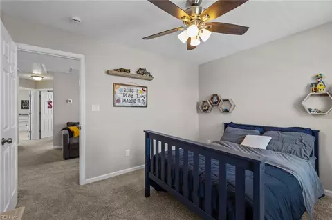Bedroom - 3329 Conservancy Dr, Chesapeake, VA 23323 photo 4 of 10