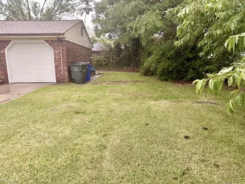 Exterior - 1209 Whaley Ave, Norfolk, VA 23502 photo 3 of 3