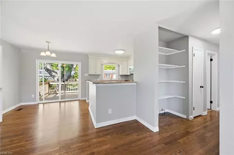 Living - 1027 Barry Ct, Hampton, VA 23666 photo 6 of 6