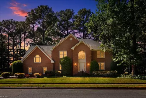 1208 Masters Row, Chesapeake, VA 23320