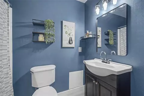 Bath - 4925 Vico Dr, Chesapeake, VA 23321 photo 1 of 3
