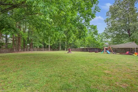 Exterior - 4925 Vico Dr, Chesapeake, VA 23321 photo 10 of 10