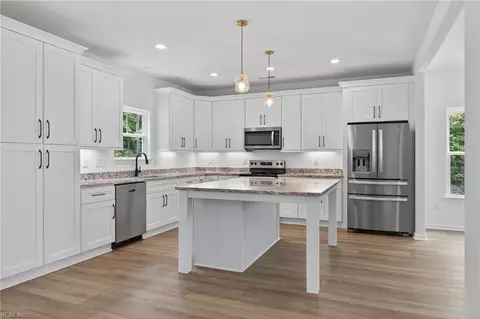 Kitchen - 2109 Holland Corner Rd, Suffolk, VA 23437 photo 3 of 3