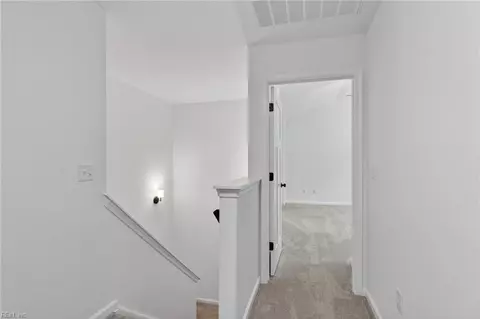 Entry Way - 2109 Holland Corner Rd, Suffolk, VA 23437 photo 10 of 10