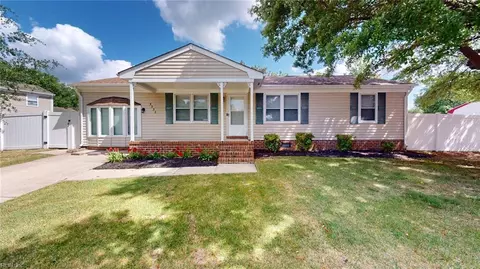 3332 Andrews Dr, Chesapeake, VA 23323