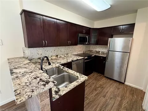 3903 Kiwanis Loop, Virginia Beach, VA 23456