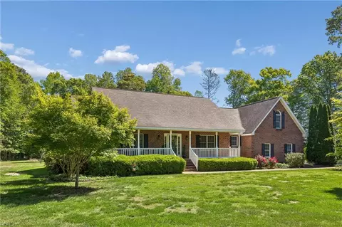 Exterior - 4202 Hall Oaks Dr, Gloucester, VA 23061 photo 5 of 12