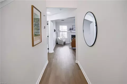 Entry Way - 900 Sheffield St, Hampton, VA 23666 photo 1 of 2