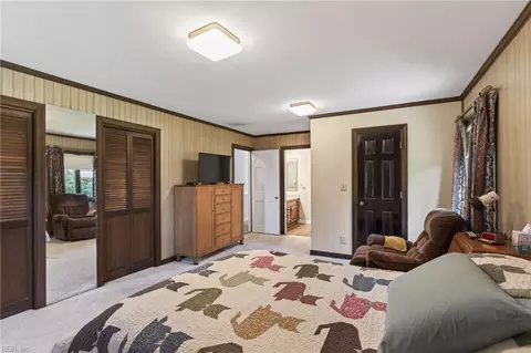 Bedroom - 500 Moonefield Dr, Smithfield, VA 23430 photo 5 of 8