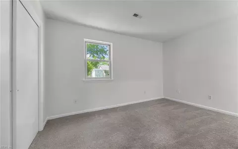 Bedroom - 315 Mary St, Hampton, VA 23664 photo 4 of 6