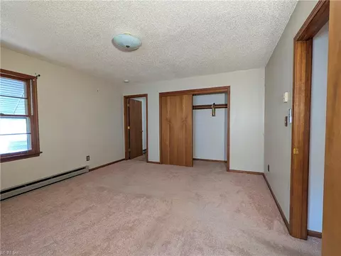 Bedroom - 1408 Elder Ave, Chesapeake, VA 23325 photo 4 of 7