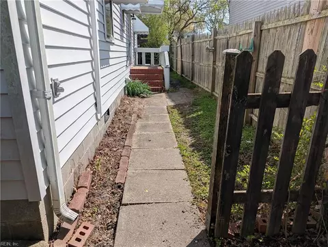 Exterior - 1408 Elder Ave, Chesapeake, VA 23325 photo 2 of 6