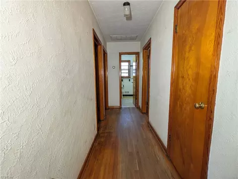 Entry Way - 1408 Elder Ave, Chesapeake, VA 23325 photo 1 of 2