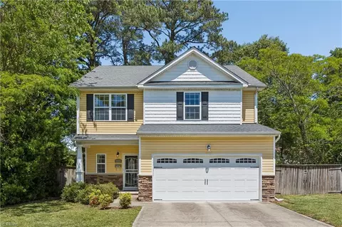 1624 Skyline Dr, Norfolk, VA 23518