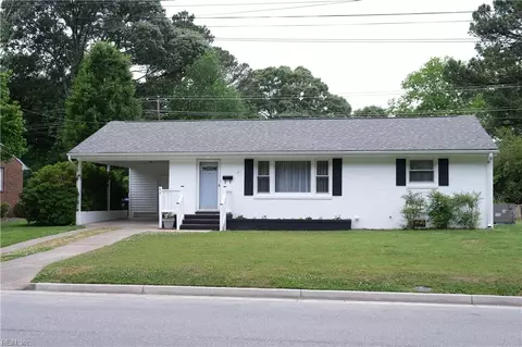 57 Peters Ln, Newport News, VA 23606