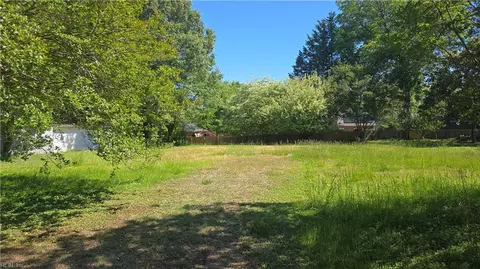 495 Neck O Land Rd, James City County, VA 23185