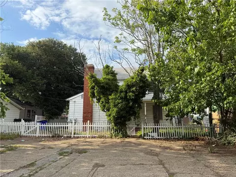 1146 W Ocean View Ave, Norfolk, VA 23503 photo 9