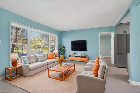 444 Cronin Rd, Virginia Beach, VA 23452