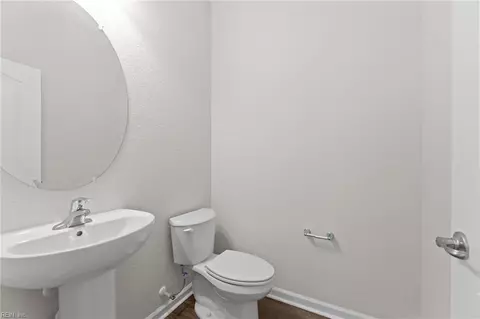 Entry Way - 176 Freeman Dr, Hampton, VA 23666 photo 3 of 3