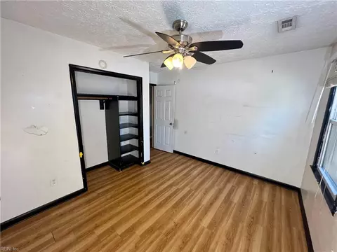 Bedroom - 119 Admiral Ct, Hampton, VA 23669 photo 1 of 5