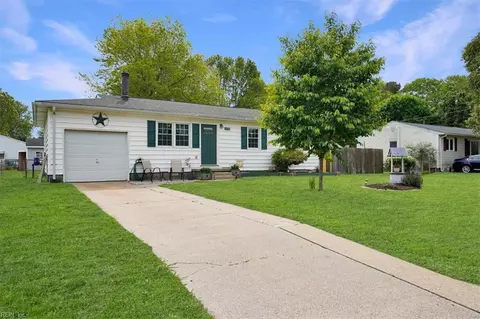 110 Lydia Ave, Norfolk, VA 23502