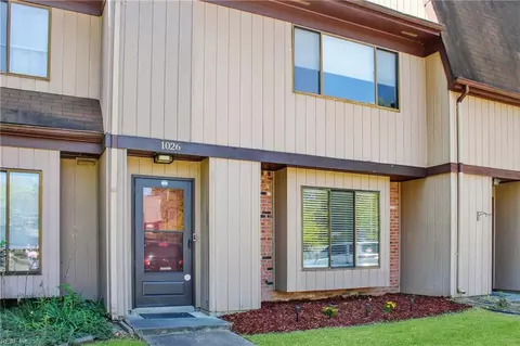 1026 N Green Dr, Newport News, VA 23602