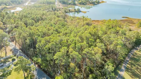 451 Wind Mill Point Road Rd, Hampton, VA 23664 photo 2