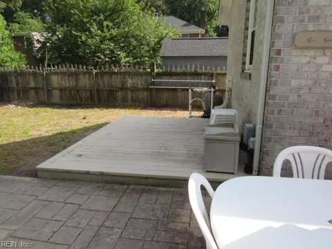 Exterior - 3105 Deans Ct, Chesapeake, VA 23321 photo 9 of 9