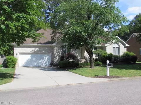 Exterior - 3105 Deans Ct, Chesapeake, VA 23321 photo 1 of 9