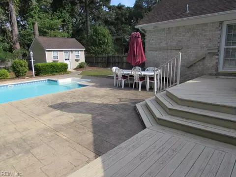 Exterior - 3105 Deans Ct, Chesapeake, VA 23321 photo 8 of 9