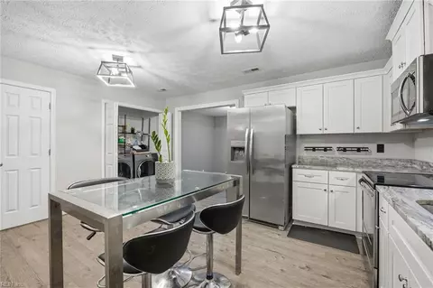 Kitchen - 72 Ireland St, Hampton, VA 23663 photo 2 of 2
