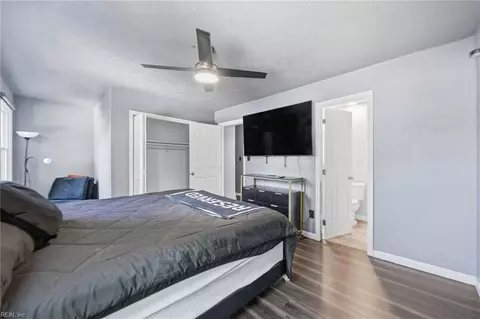 Bedroom - 72 Ireland St, Hampton, VA 23663 photo 6 of 6