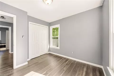 Bedroom - 72 Ireland St, Hampton, VA 23663 photo 3 of 6