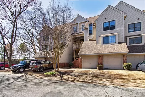 744 Rock Crest Ct #301, Newport News, VA 23602