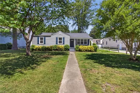 Exterior - 547 Fox Hill Rd, Hampton, VA 23669 photo 7 of 8