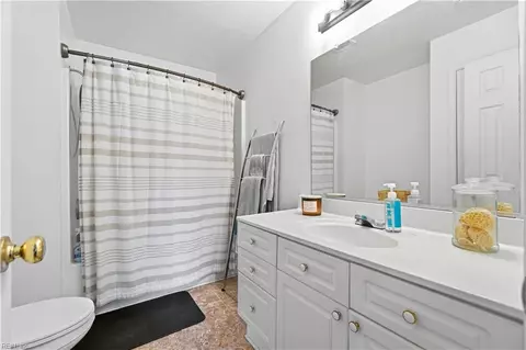 Bath - 705 Basnight Ct, Chesapeake, VA 23322 photo 2 of 3