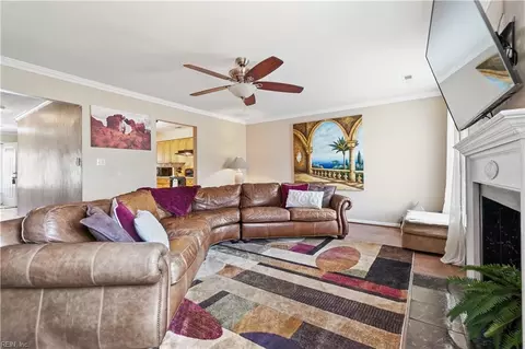 Living - 705 Basnight Ct, Chesapeake, VA 23322 photo 1 of 1