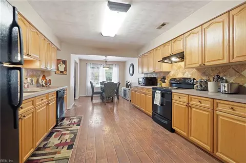 Kitchen - 705 Basnight Ct, Chesapeake, VA 23322 photo 1 of 4