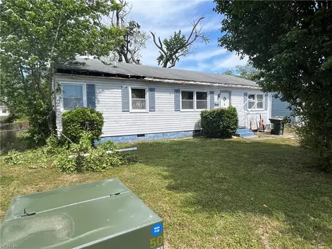 8508 Kennedy Dr, Hampton, VA 23605 photo 6