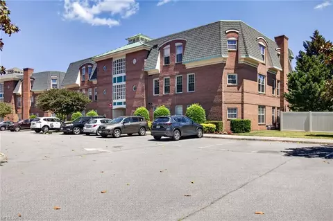 308 Riveranne Ct #314, Virginia Beach, VA 23462