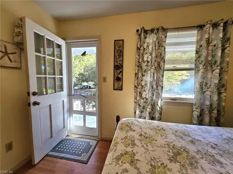 Bedroom - 107 Five Forks Ln, Hampton, VA 23669 photo 4 of 8
