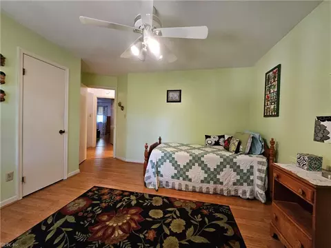 Bedroom - 107 Five Forks Ln, Hampton, VA 23669 photo 7 of 8