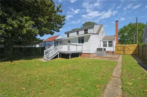 Exterior - 10 E Southampton Ave, Hampton, VA 23669 photo 6 of 6