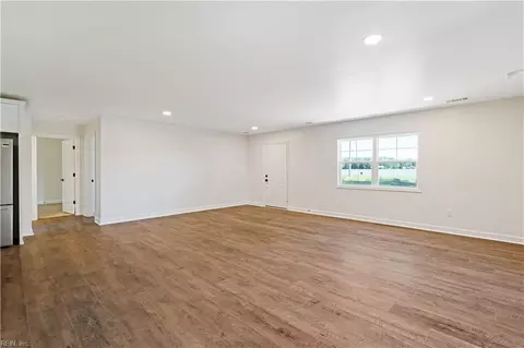 Living - 36044 Shingleton Rd, Waverly, VA 23890 photo 2 of 2